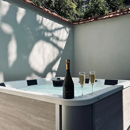 2 Lenoir T2 Spacieux Avec Jacuzzi Au Centre-ville דירה *