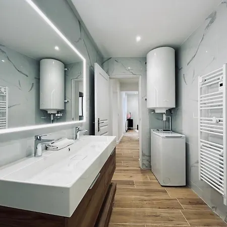 2 Lenoir T2 Spacieux Avec Jacuzzi Au Centre-ville