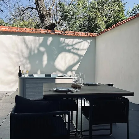 2 Lenoir T2 Spacieux Avec Jacuzzi Au Centre-ville דירה *